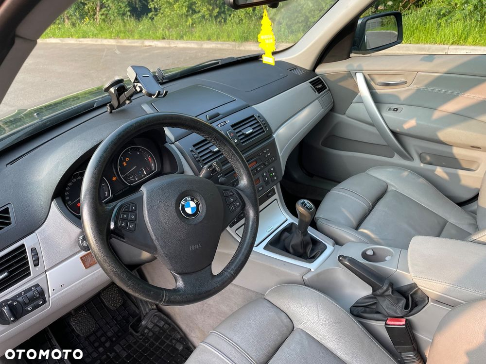 BMW X3 xDrive20d Edition Exclusive - 24