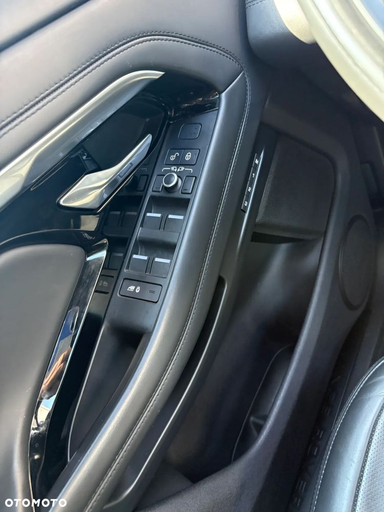 Land Rover Range Rover Evoque P250 Dynamic SE - 14