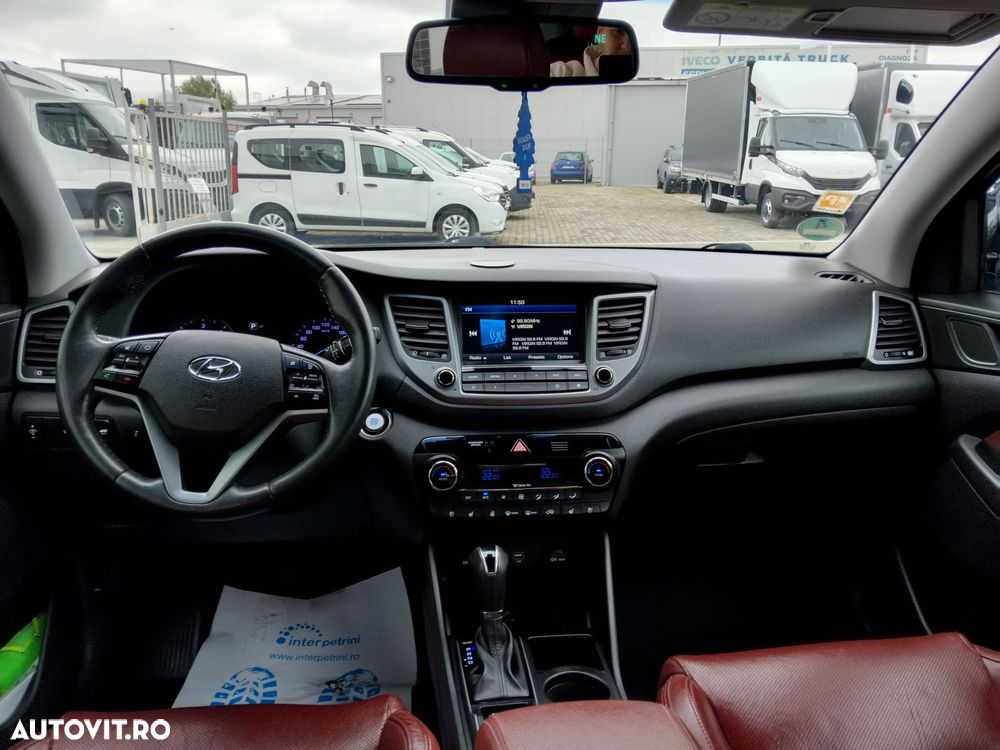 Hyundai Tucson 2.0 CRDI 4WD 8AT Luxury - 13