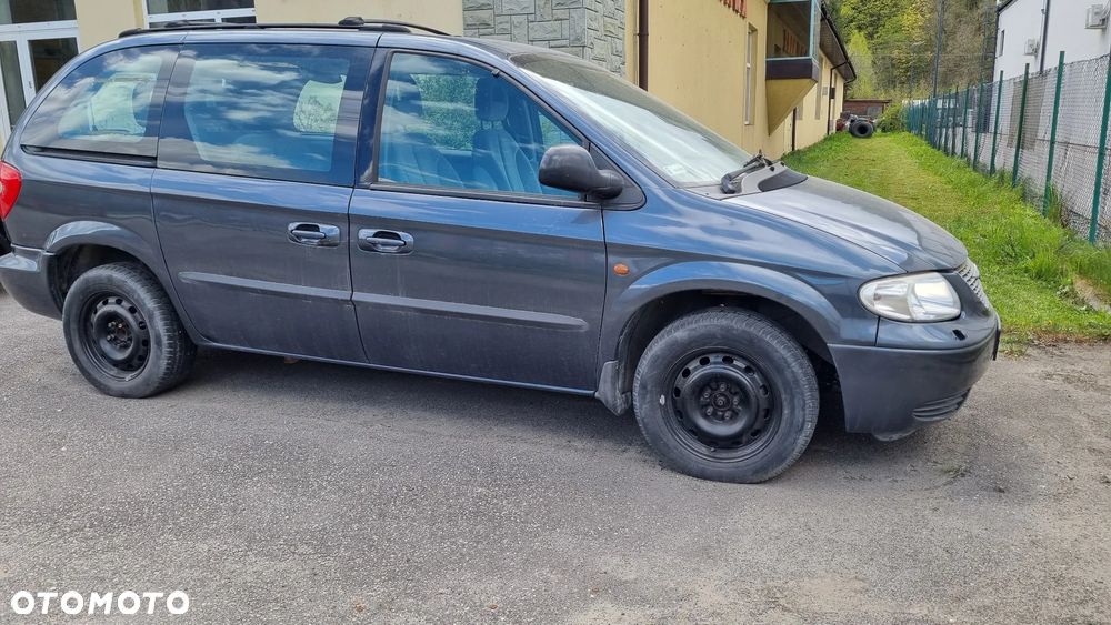 Chrysler Voyager 2.4 SE - 3