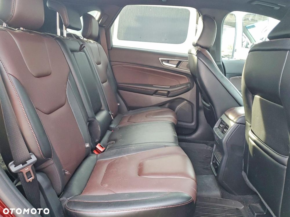 Ford Edge - 9