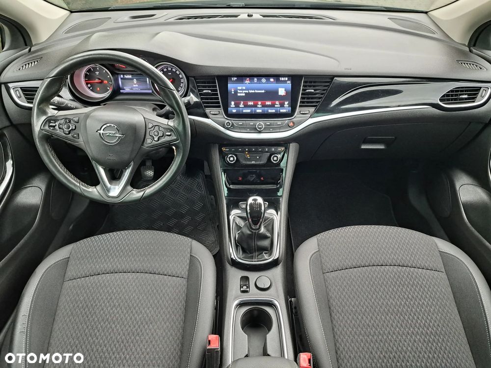 Opel Astra 1.4 Turbo Business - 12