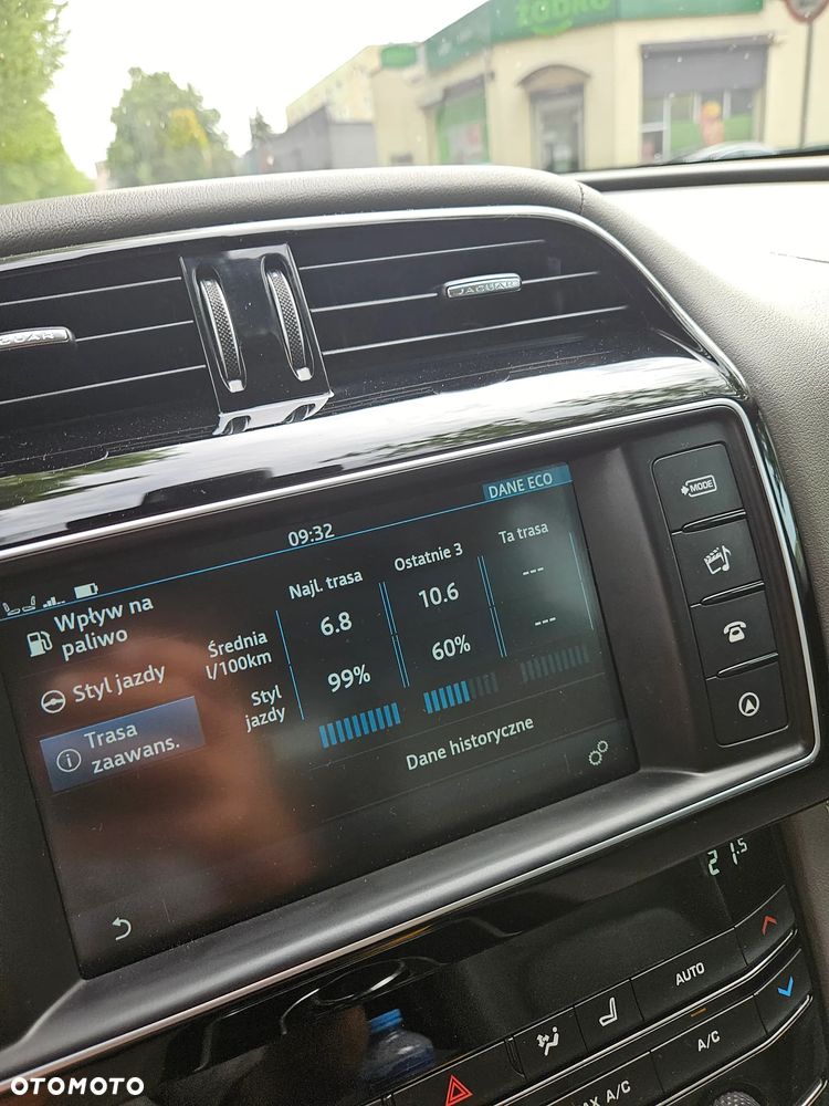 Jaguar F-Pace 3.0 V6 AWD S - 10