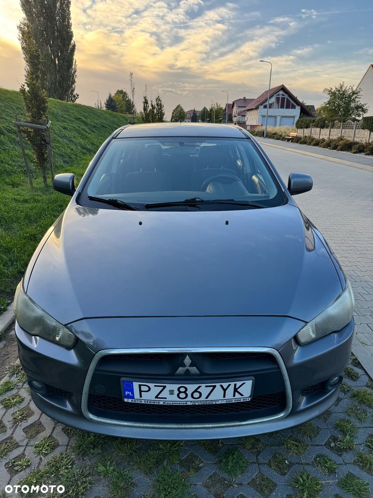 Mitsubishi Lancer 1.8 Invite - 2