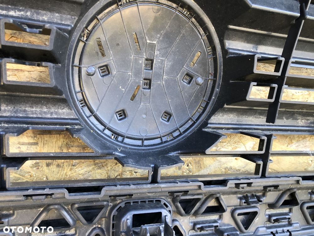 B163. Zderzak Przedni Przód Volkswagen Cratfer II 700807221 (od 2016R) - 7