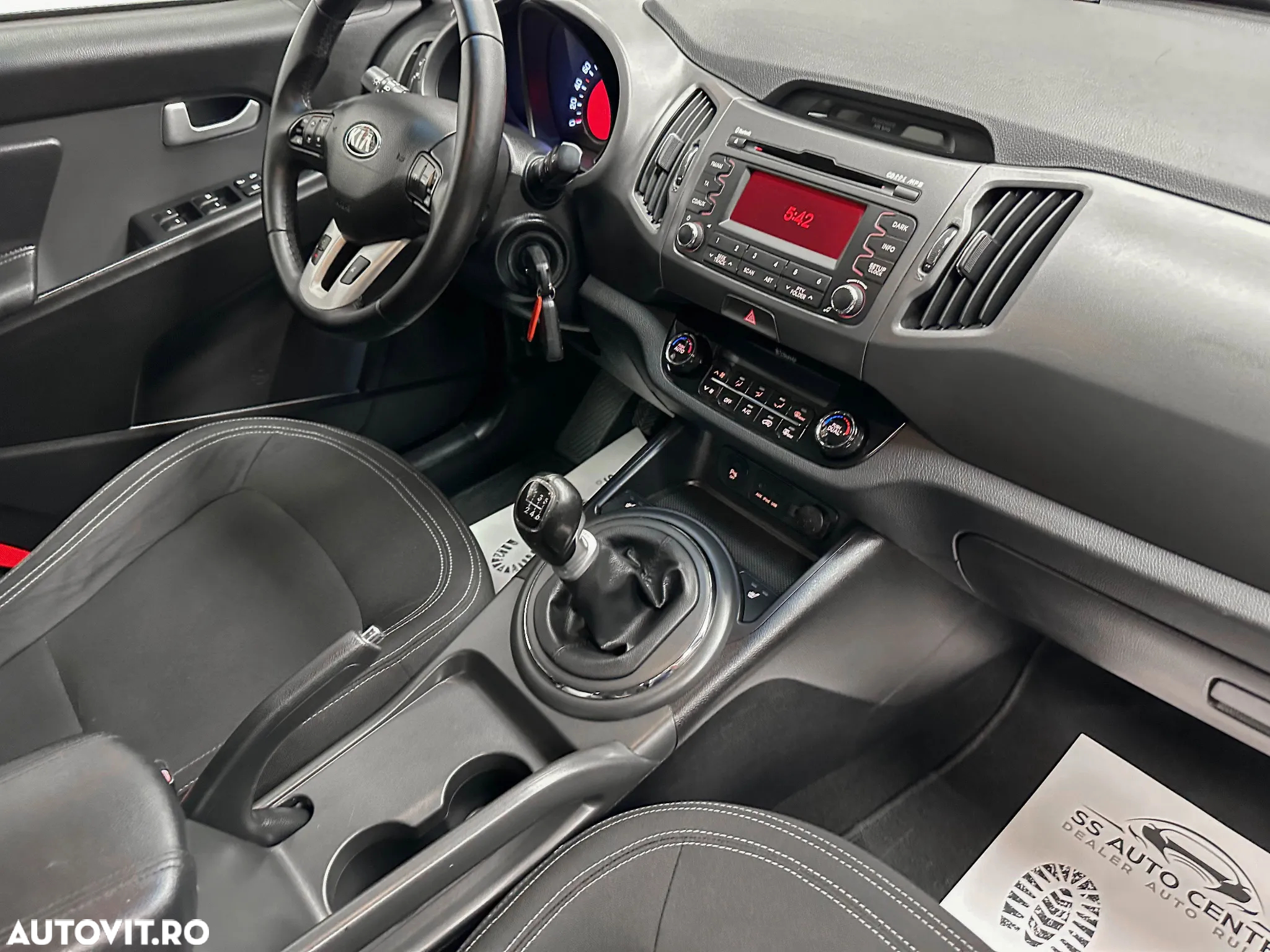 Kia Sportage 1.7 CRDI 2WD Attract - 13