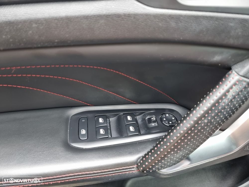 Peugeot 308 1.2 PureTech GT Line - 19