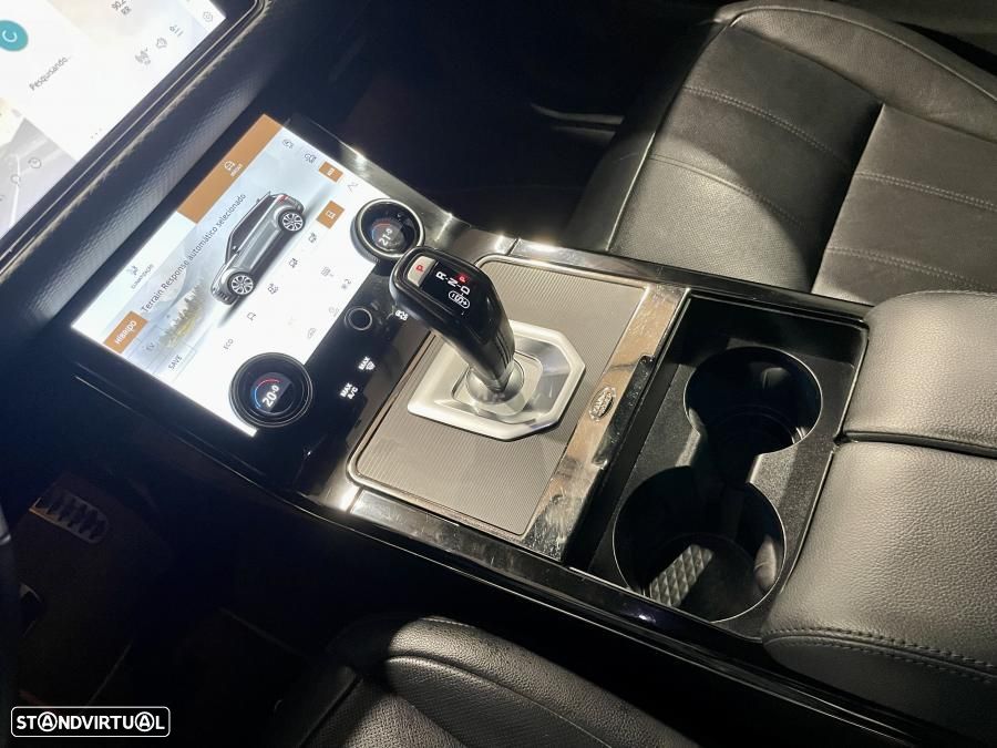 Land Rover Range Rover Evoque P300e R-Dynamic - 18