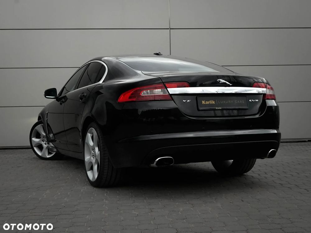 Jaguar XF - 4