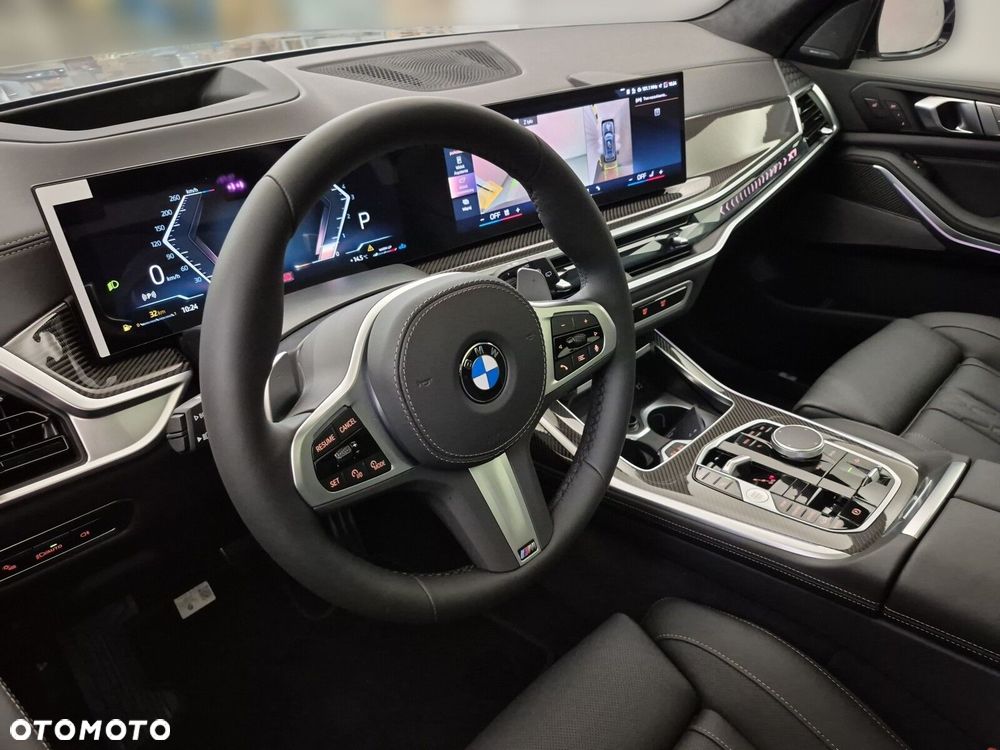 BMW X7 - 11