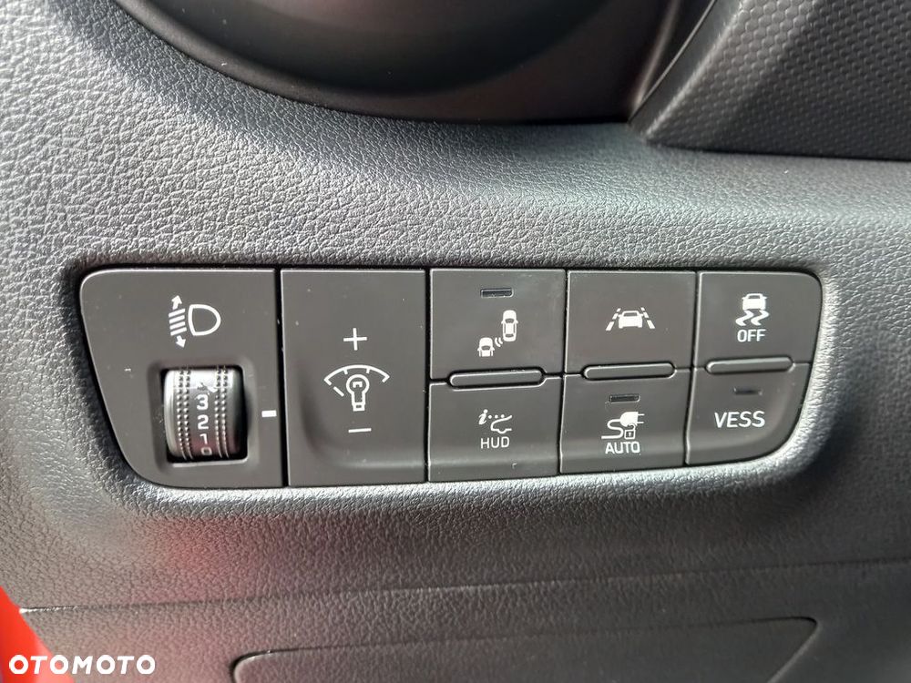 Hyundai Kona 64kWh Platinum - 21