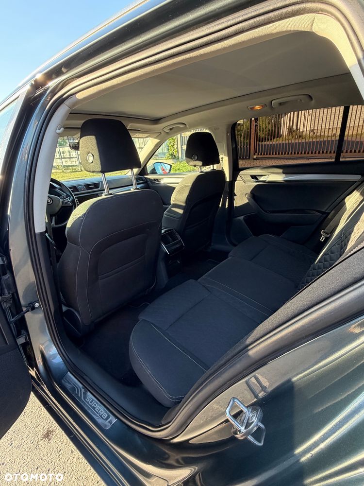 Skoda Superb 1.6 TDI DSG Style - 7
