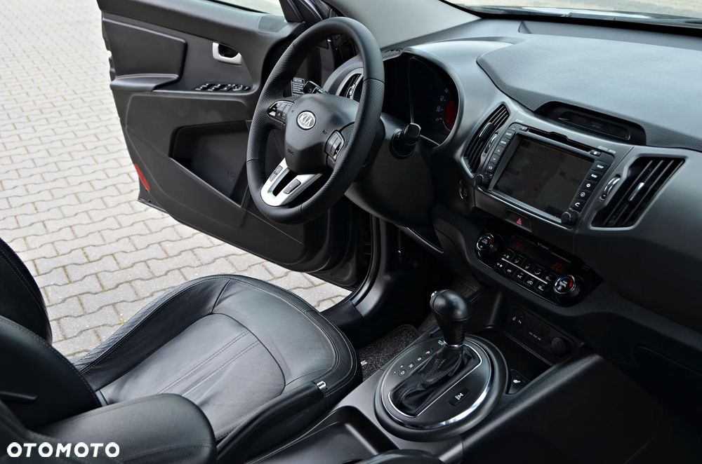 Kia Sportage 2,0 CRDI AWD Vision - 23