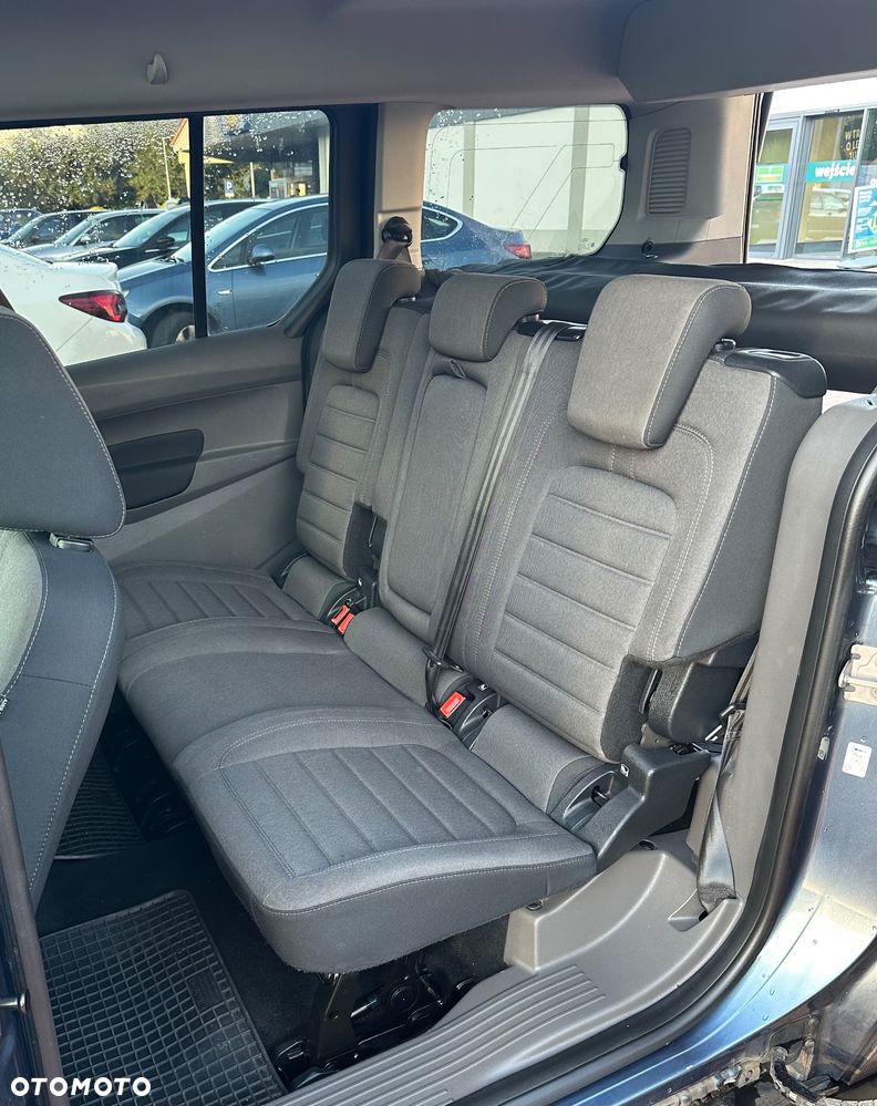 Ford Tourneo Connect Grand - 10