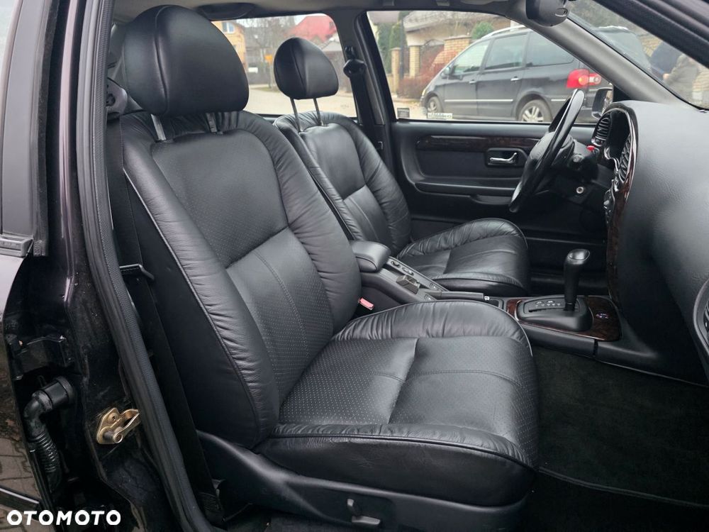 Ford Scorpio 2.9-24 Ghia - 10