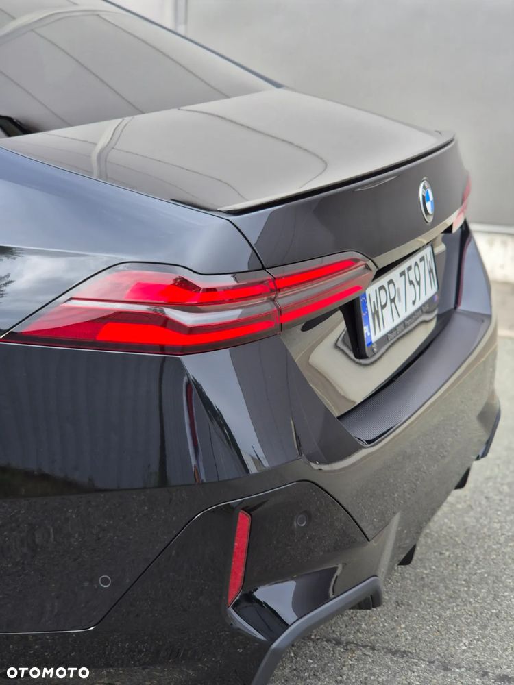 BMW Seria 5 520i mHEV M Sport - 30