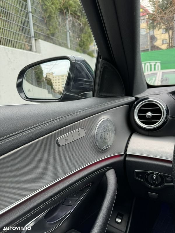 Mercedes-Benz E - 7