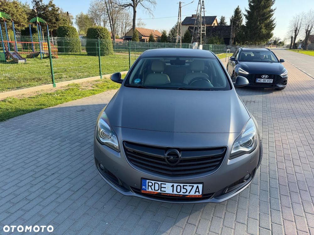 Opel Insignia 2.0 CDTI Executive S&S - 2