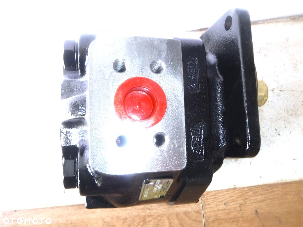 Silnik hydrauliczny zębaty David Brown Hydreco B1322122011 MC2208G5B25D 853100A1028 B1322122031 152801 - 8