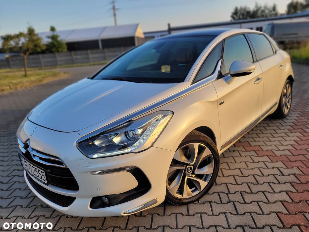 Citroën DS5 Hybrid4 Business Class - 3