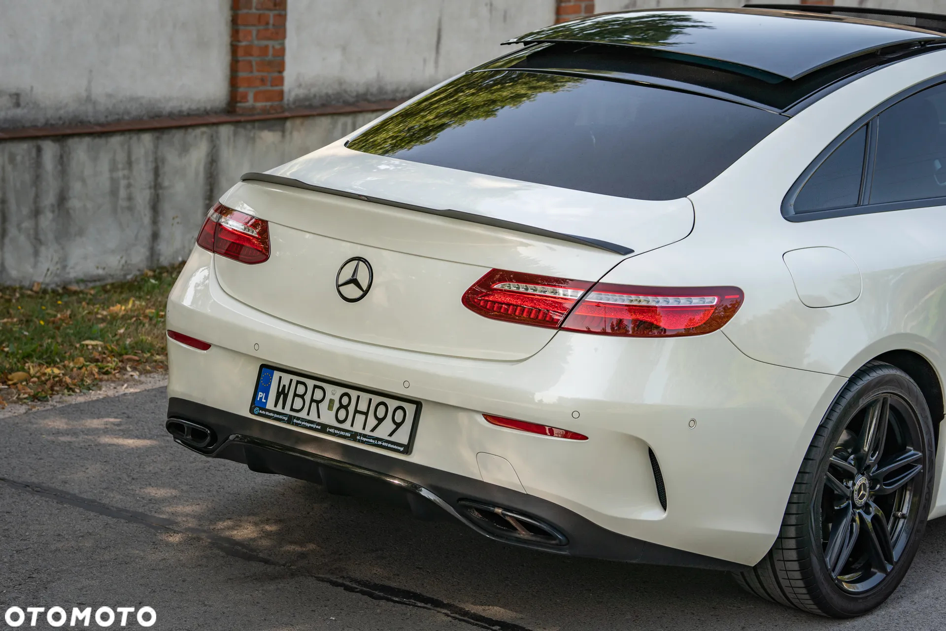 Mercedes-Benz Klasa E 300 Coupe 9G-TRONIC - 13