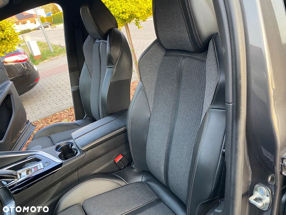 Peugeot 3008 1.5 BlueHDi GT Pack S&S EAT8 - 6