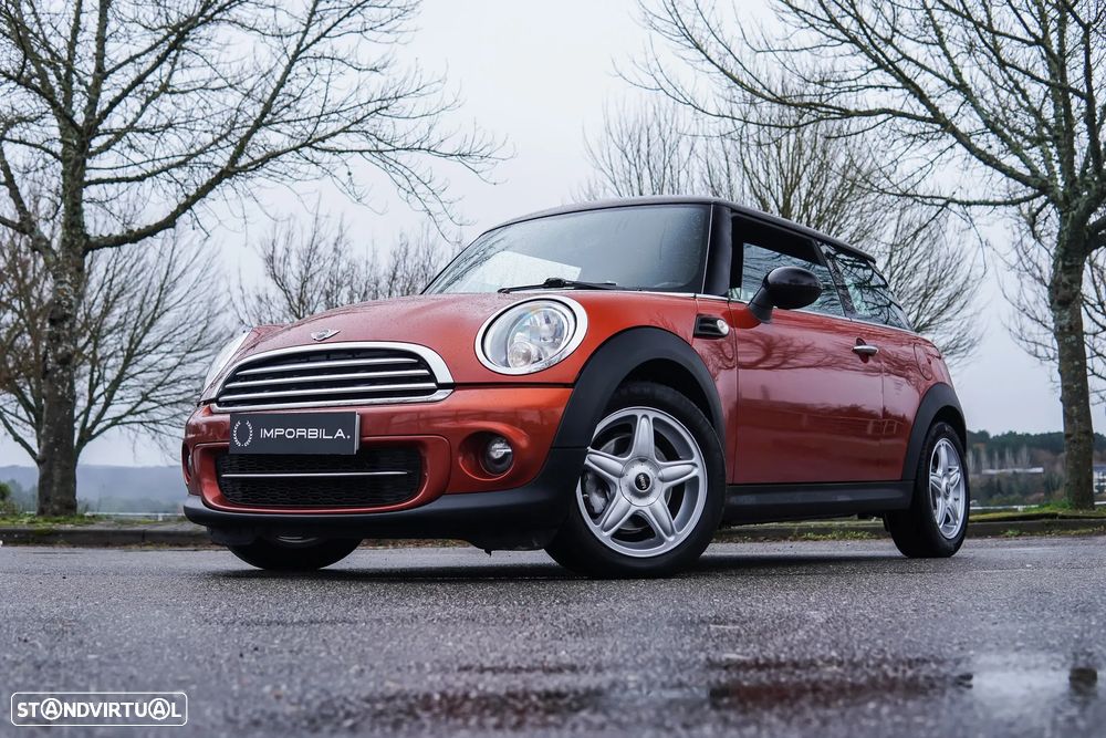 MINI 3 Portas Cooper D - 32