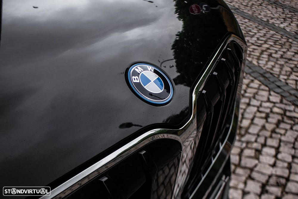 BMW X1 xDrive25e Aut. — fotografia 8