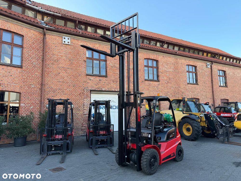 Manitou MI25G - 10