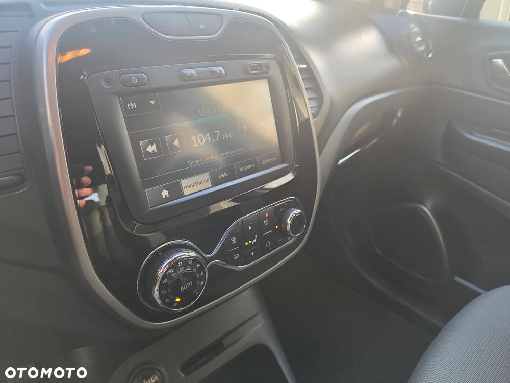 Renault Captur - 24