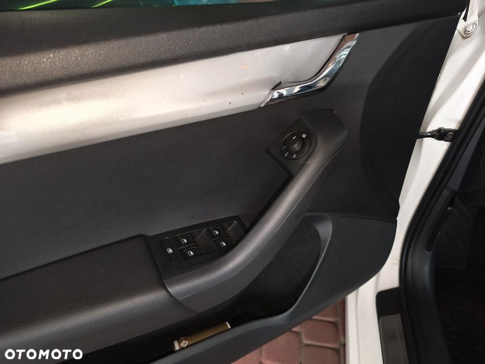 Skoda Octavia 1.6 TDI Ambition - 8