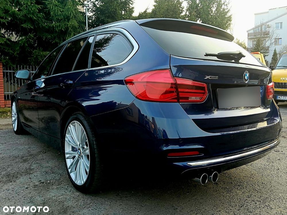 BMW Seria 3 320d xDrive Luxury Line Purity sport - 9
