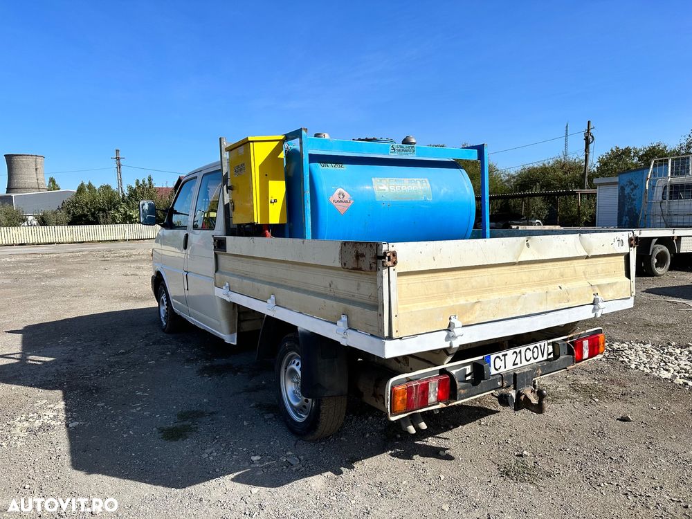 Volkswagen Transporter - 8