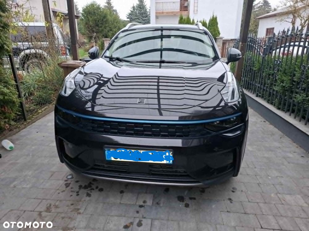 Lynk & Co 01 - 1