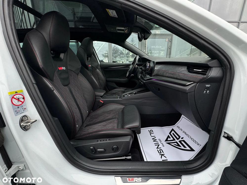 Skoda Octavia 2.0 TDI DSG 4x4 RS Plus - 15