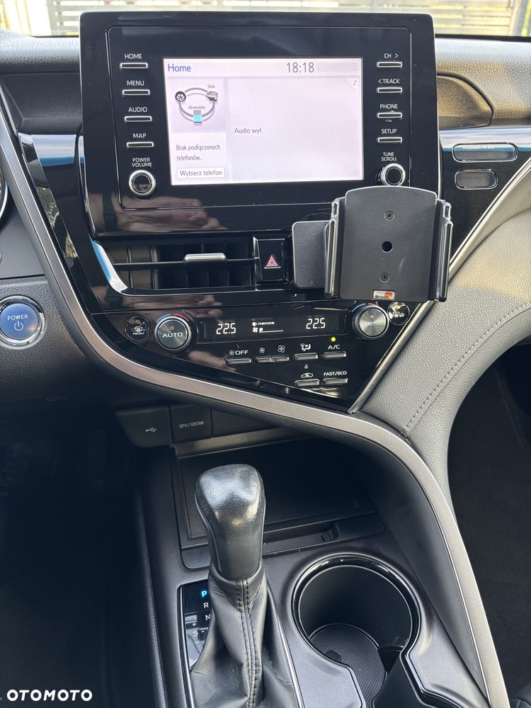 Toyota Camry 2.5 Hybrid Comfort CVT - 9