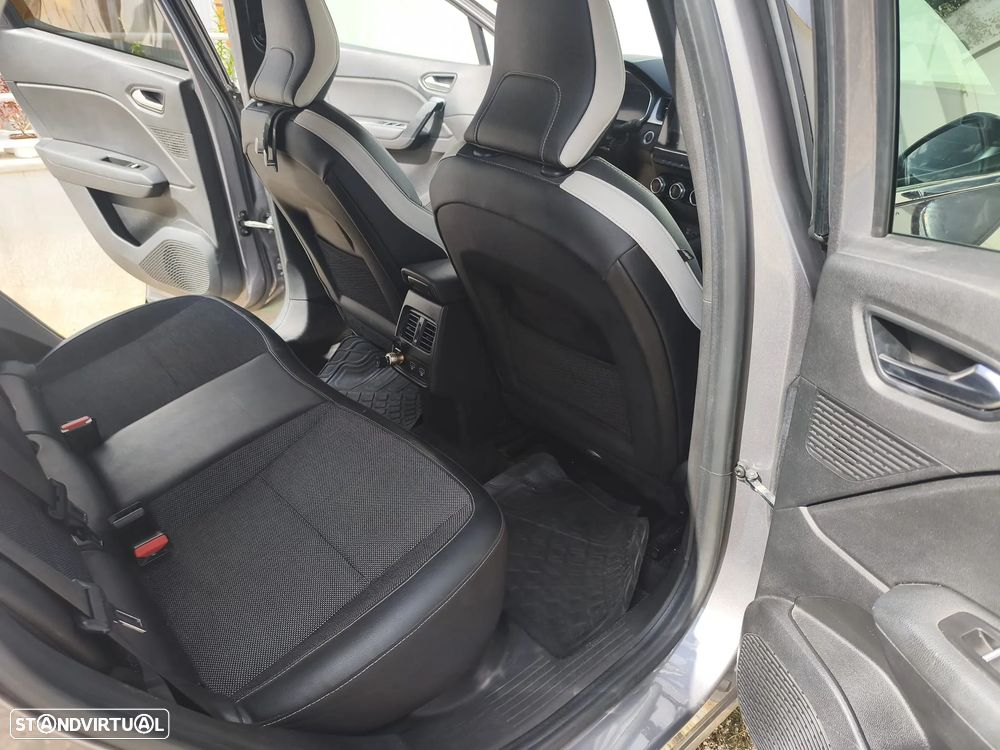Renault Captur - 18