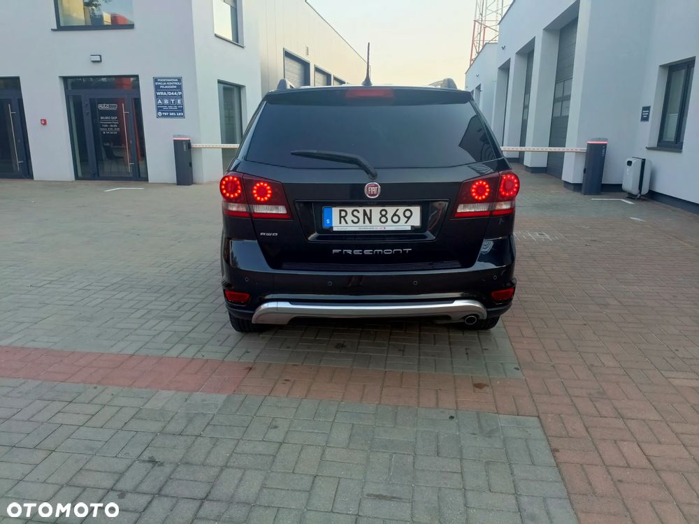 Fiat Freemont 2.0 Multijet 16V DPF Automatik Allrad Black Code - 9