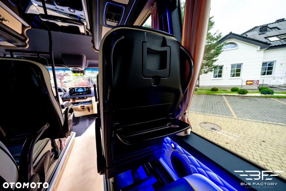 Mercedes-Benz Sprinter 519 BUS FACTORY Luxury Line - 17