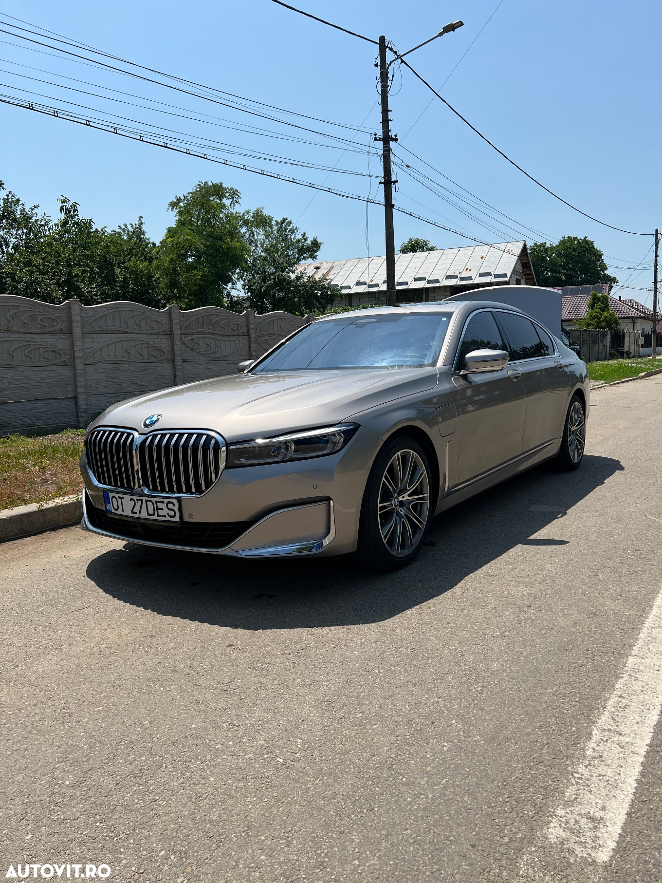BMW Seria 7 745Le xDrive AT PHEV - 3