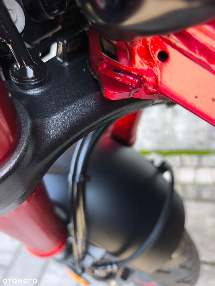 Honda Hornet - 37