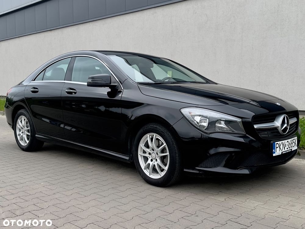 Mercedes-Benz CLA 180 Urban - 25