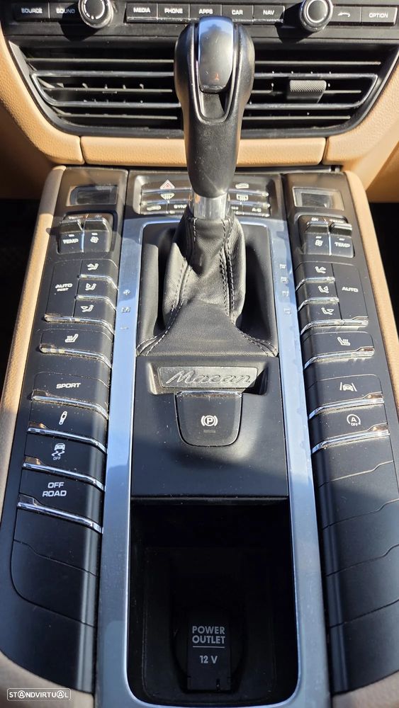 Porsche Macan - 11