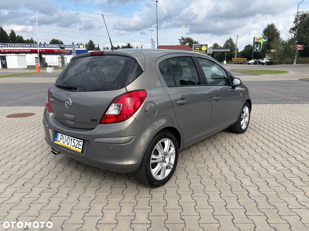 Opel Corsa 1.4 T Cosmo S&S - 5
