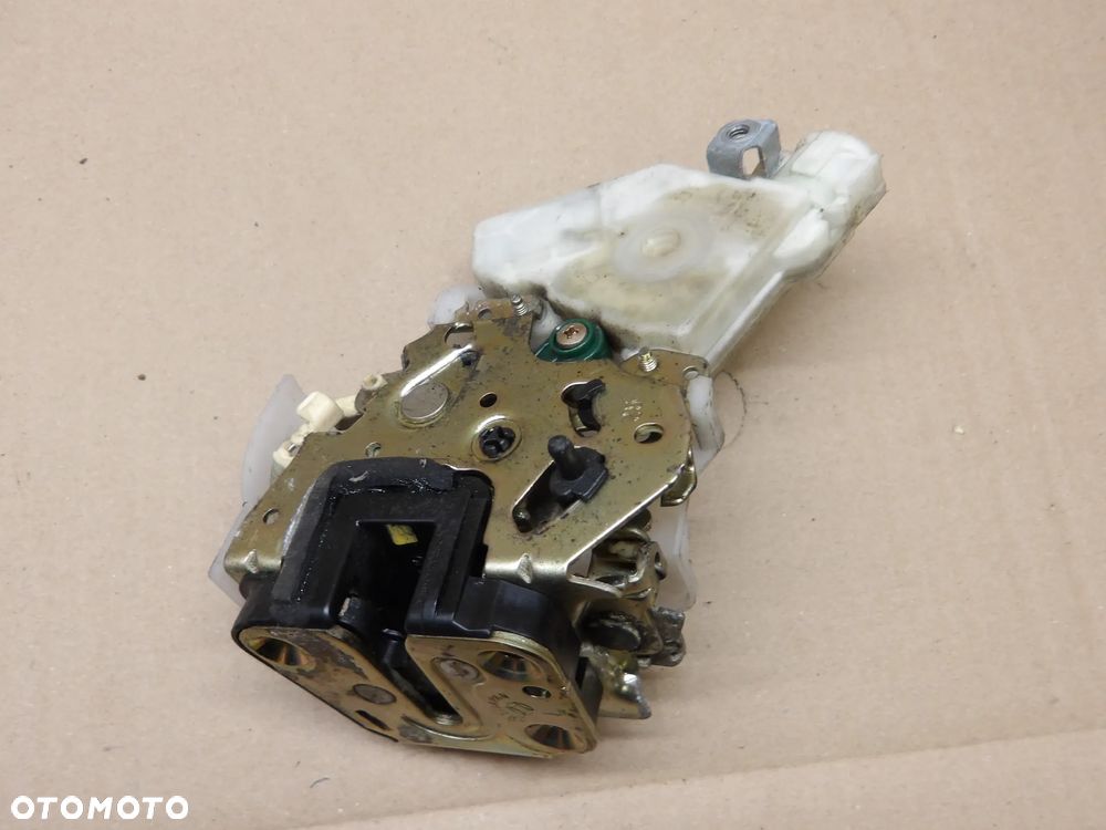 NISSAN X-TRAIL T30 00-07r. ZAMEK DRZWI PRAWY LEWY PRZÓD TYŁ 80552AA200 - 15