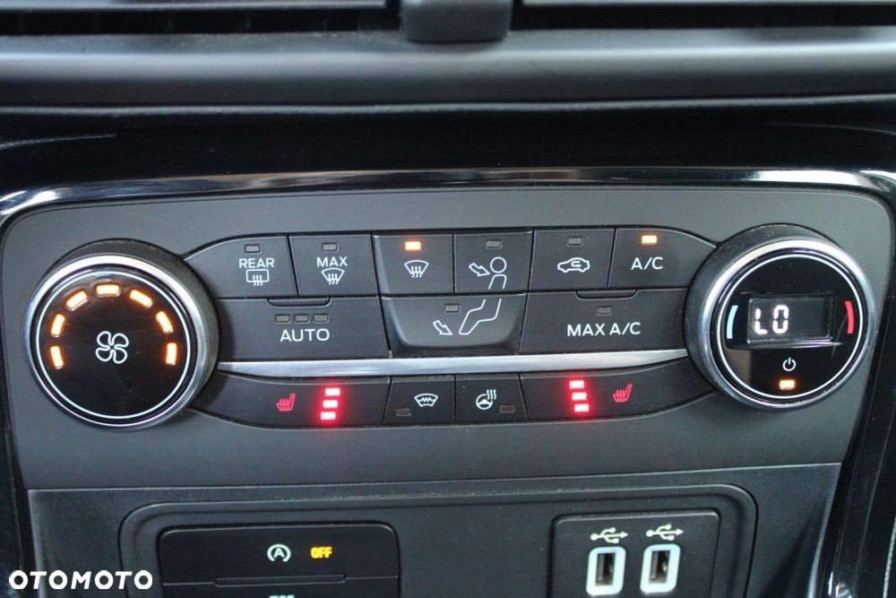Ford EcoSport - 25