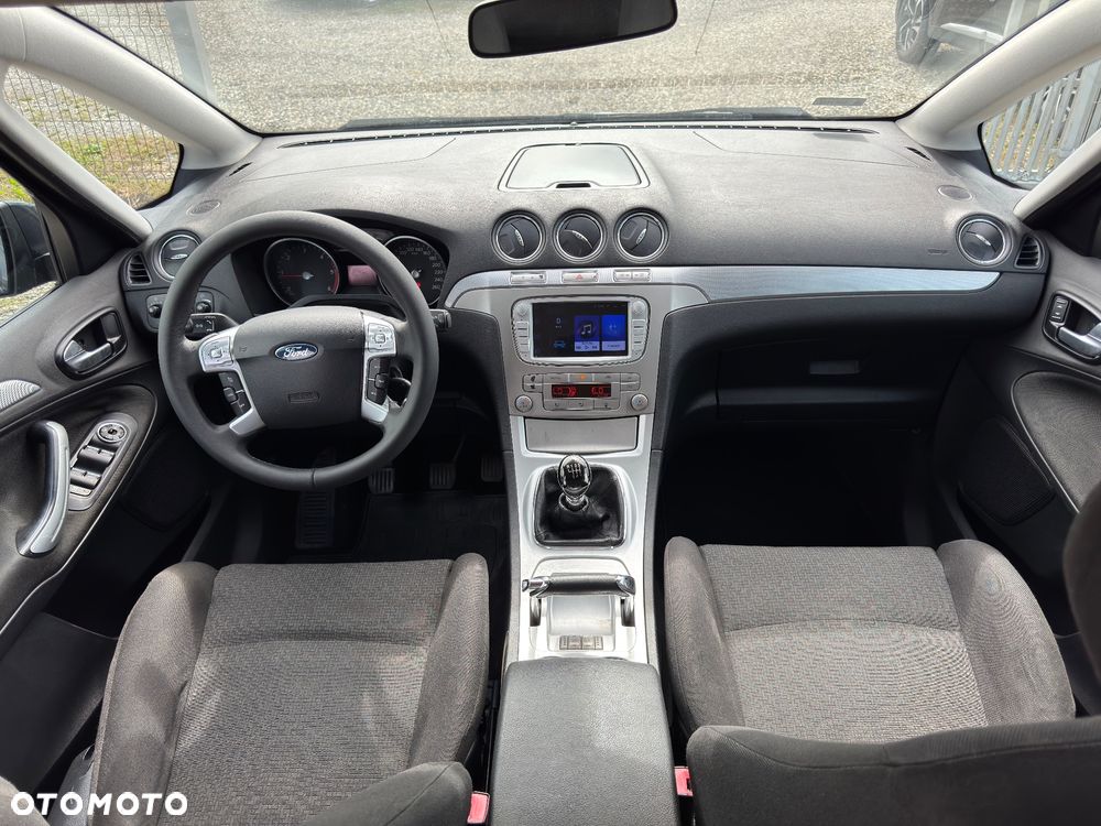 Ford S-Max 2.0 TDCi Trend - 27