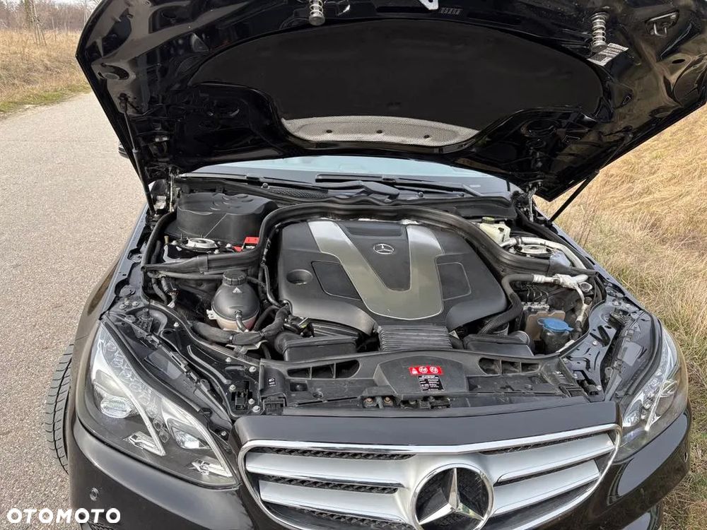 Mercedes-Benz Klasa E 300 BlueTEC 9G-TRONIC Elegance - 19