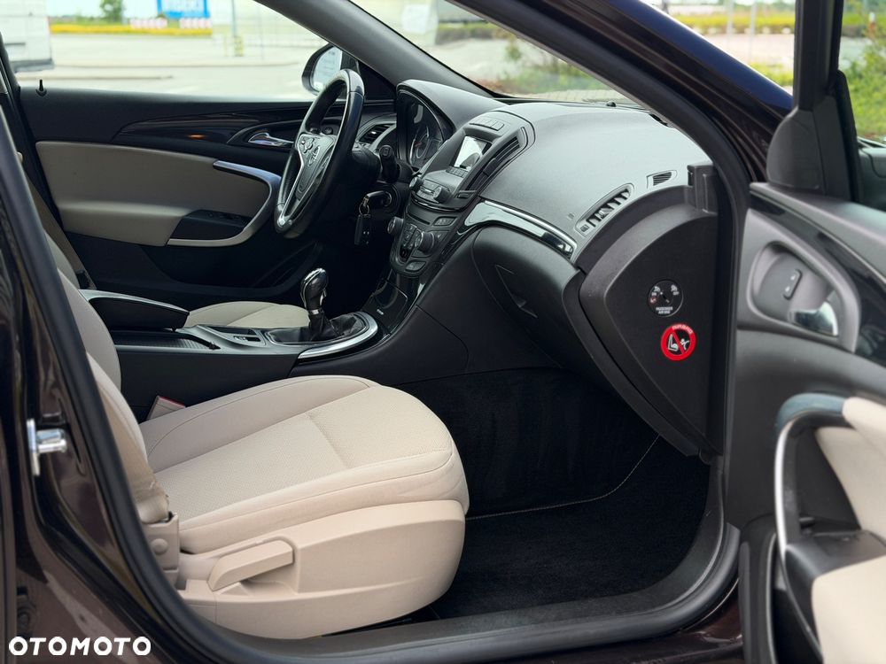 Opel Insignia 1.6 T Edition S&S - 22