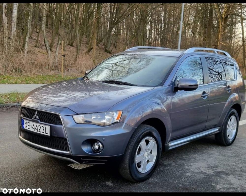 Mitsubishi Outlander 2.0 Intense + 2WD CVT - 14
